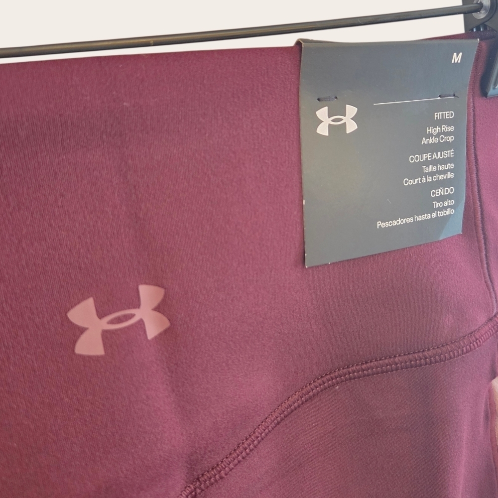 NWT Under Armour High Rise Ankle Crop Leggings M Burgundy Pink $95 - Picture 5 of 7